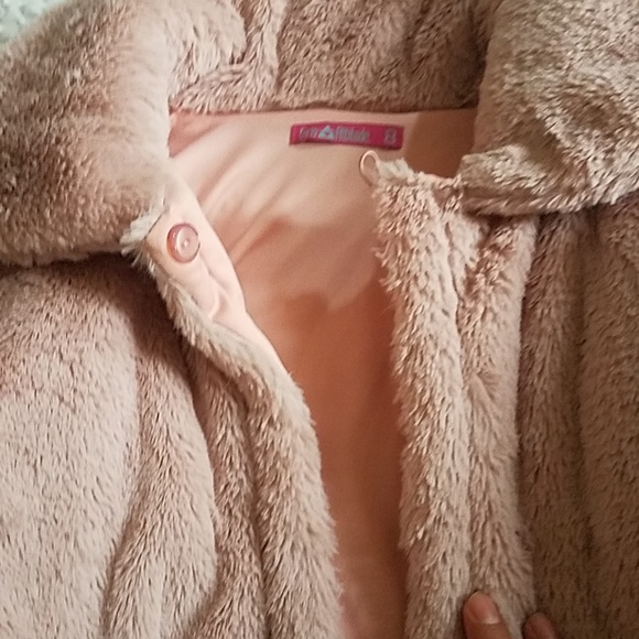 Coat - Picture 2 of 4